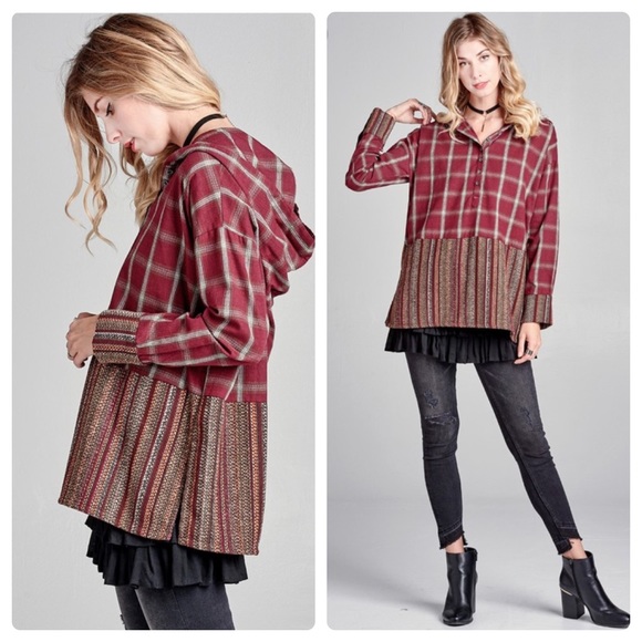 ❤️2 for $40❤️tribal print hooded top - Picture 5 of 8